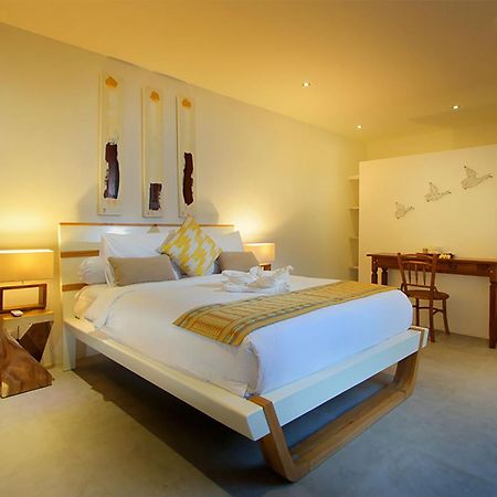 Villa Aksara By Optimum Bali Villas เซมินยัค ภายนอก รูปภาพ
